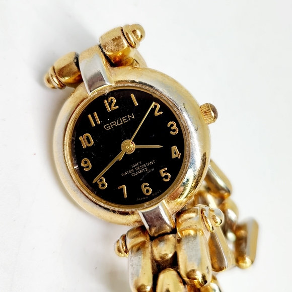 Gruen Geoffrey Beene Womans Quartz Watch 155 y121 Vtg Gold Tone Link New Battery - Picture 3 of 6